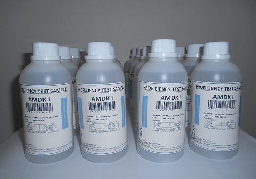 Uji Profisiensi Air Minum Dalam Kemasan I (AMDK I) Parameter: Nitrat, Sulfat dan Klorida